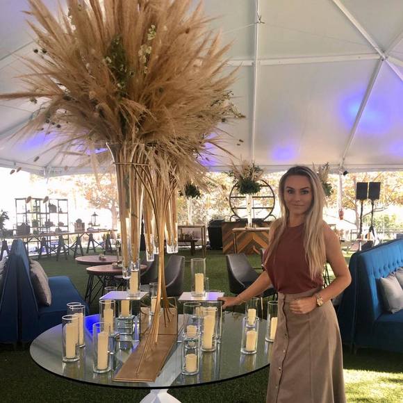 Meet your Posher, Vanessa - Picture 1 of 1